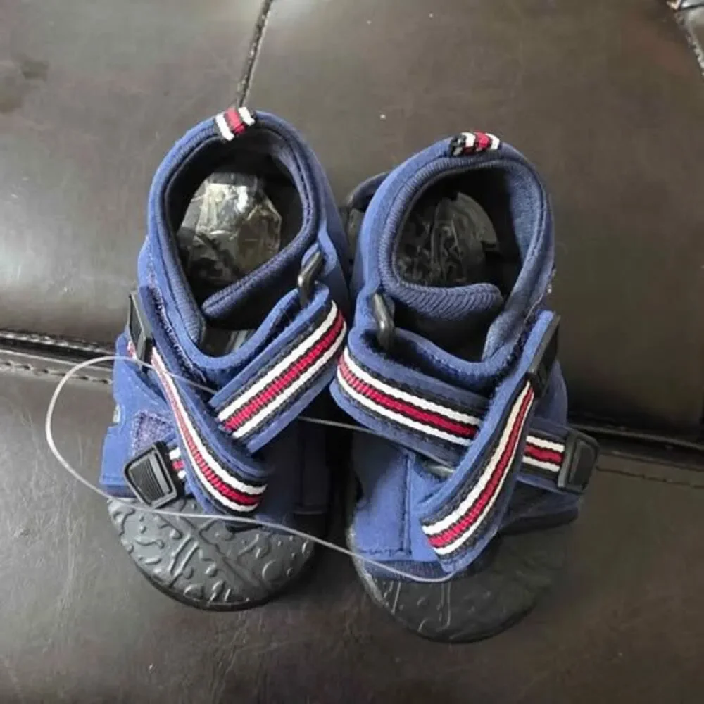 Infant new size 1 sandles